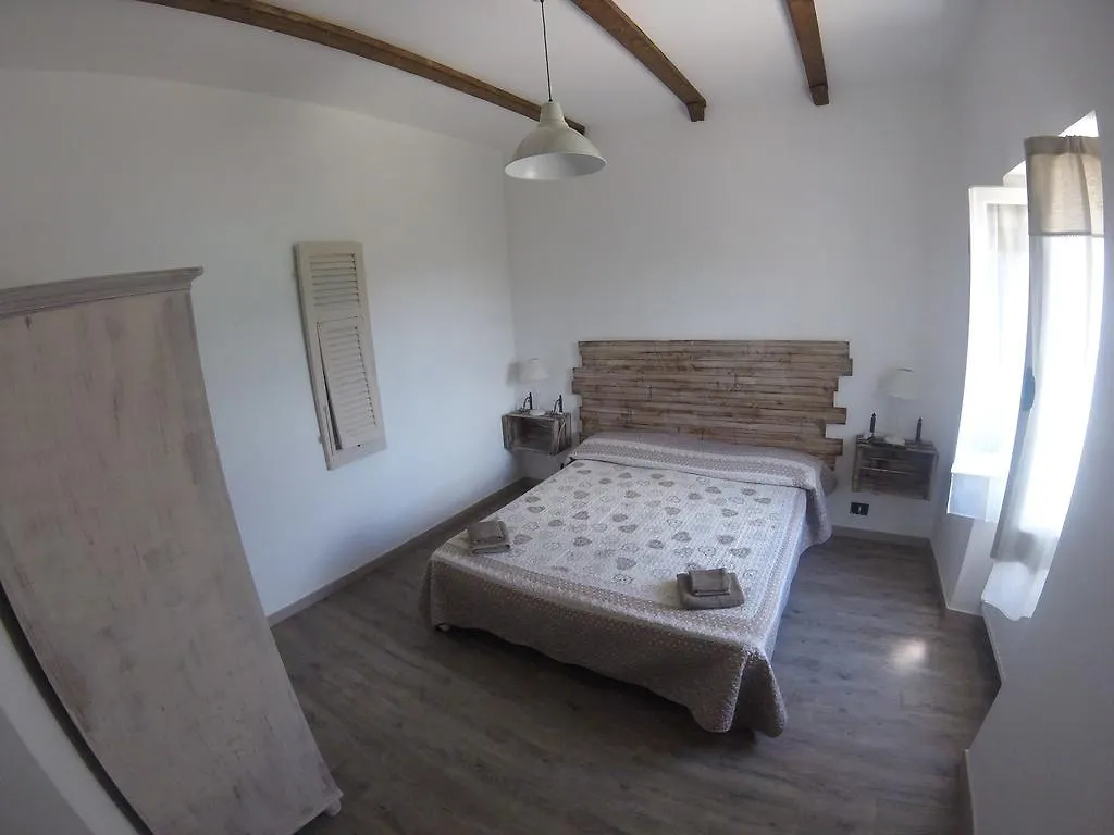 Agriturismo Dei Legi Farm stay San Pietro Vara